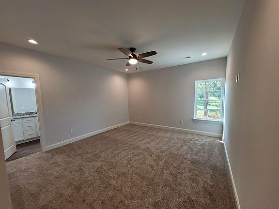 4th image of 4090 Pyles Rd