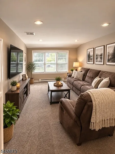 3 bed, 1.0 bath, $3,200 — Photo 2