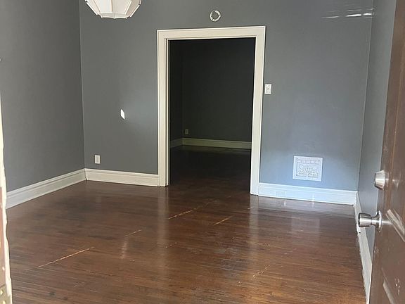 2nd image of 4515 Pennsylvania Ave #1