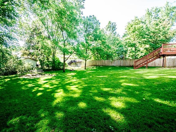 4th image of 6642 Black Duck Dr