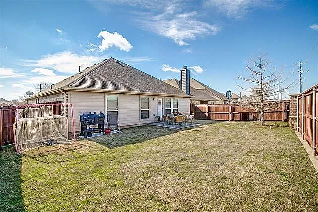 10104 Horseshoe Ln — Photo 25