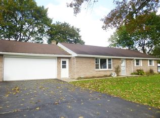 105 Ice House Hill Rd, Stevens, PA 17578