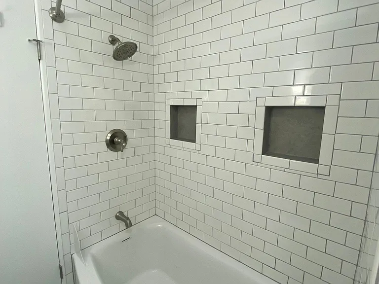 206 Oak St #1 — Photo 14