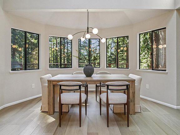 4th image of 12480 Fiori Lane
