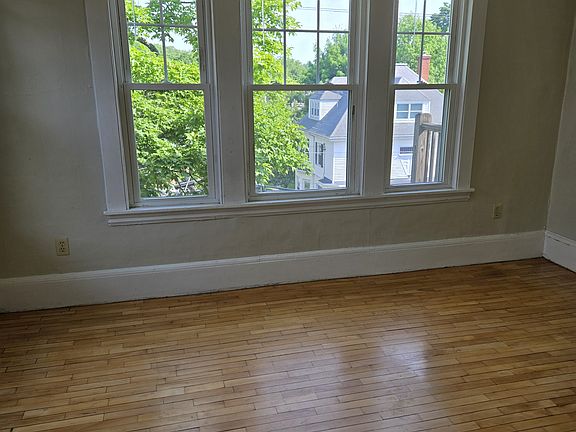 2nd image of 278 Woodford St APT 11
