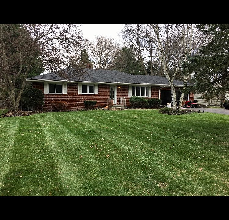 2nd image of 4678 Johnstown Rd