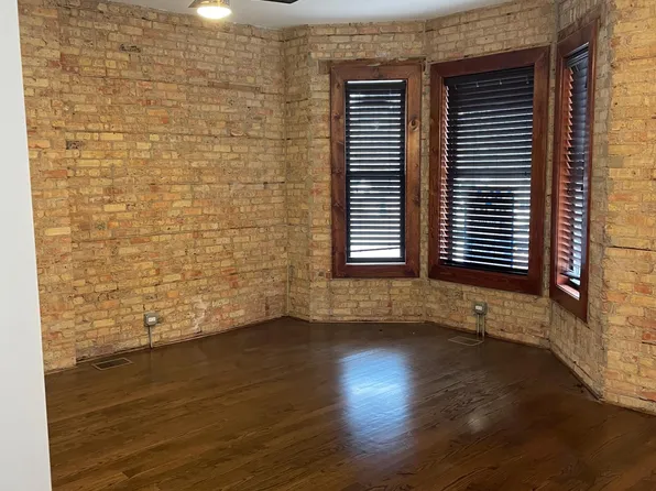 1756 W Montrose Ave #1, Chicago, IL 60613