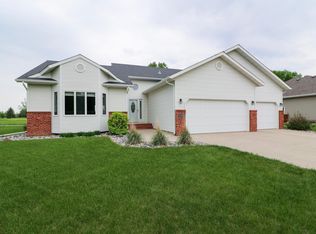 3500 Westmoor Dr, Moorhead, MN 56560