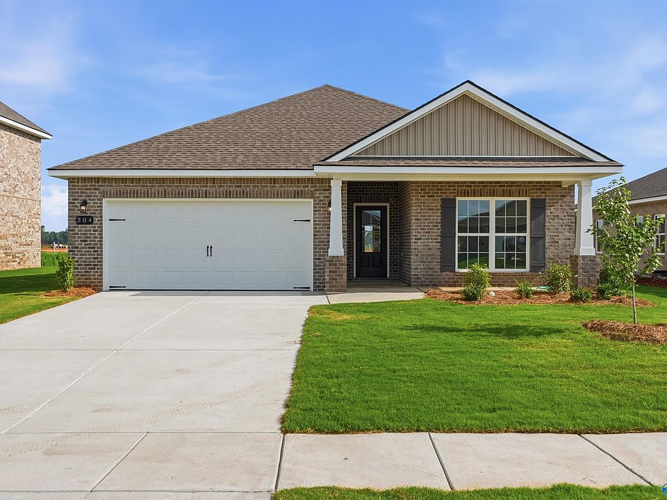 1st image of 304 Keller Dr
