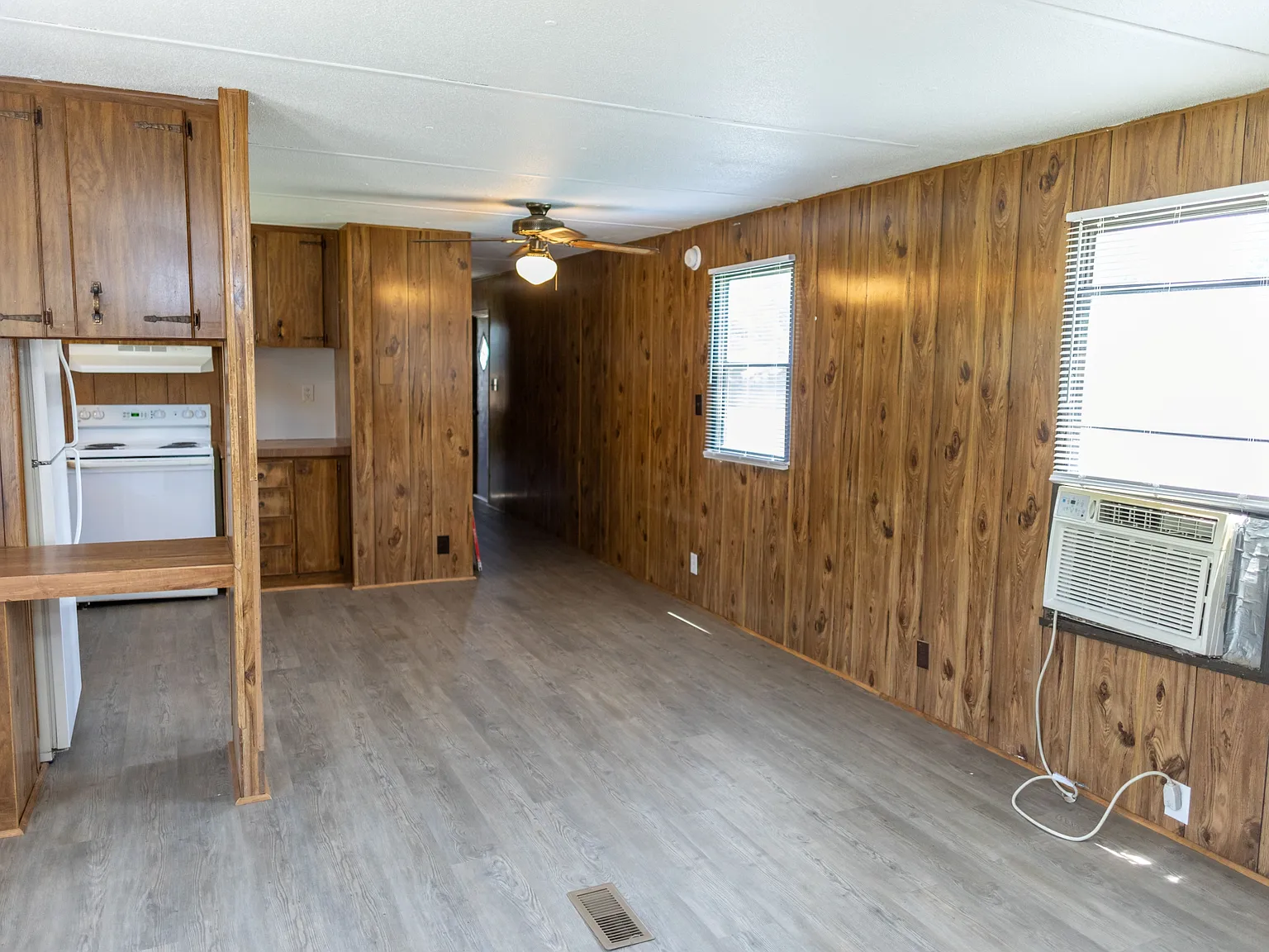 188-02: 4590 Luke Lane - Lot 1 — Photo 3