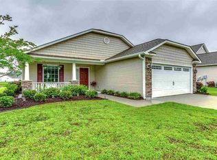 277 Southern Breezes Cir, Murrells Inlet, SC 29576