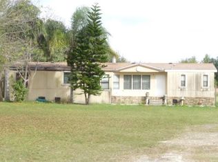 2840 Sanders Rd, Davenport, FL 33837