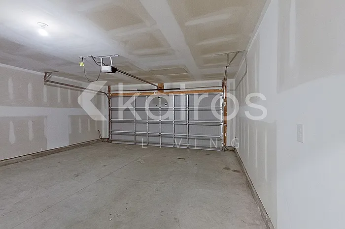 2502 Kenton Ct SE — Photo 17