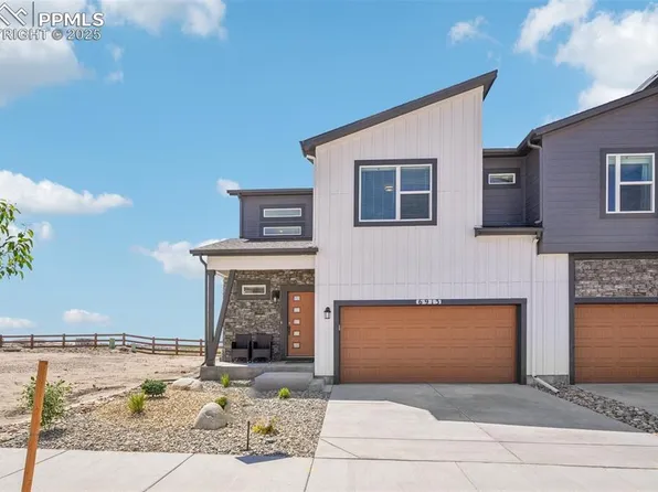 6913 Knapp Dr, Colorado Springs, CO 80924