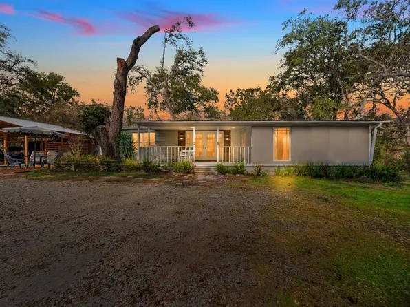 34947 Emily Dr, Dade City, FL 33523