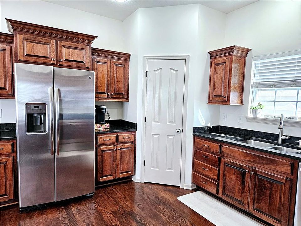 6990 142nd St, Basehor, KS 66007 Zillow