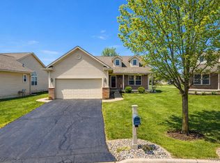 11126 Strathmore Ct, Grand Blanc, MI 48439