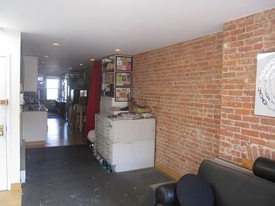 2nd image of 217 E 5th St APT 5
