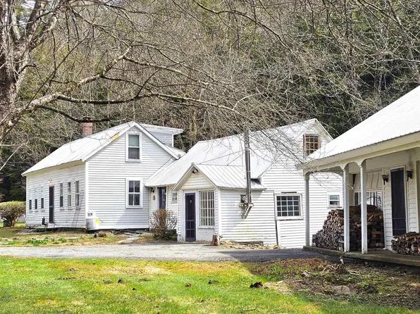 30 Back Street, Newfane, VT 05345