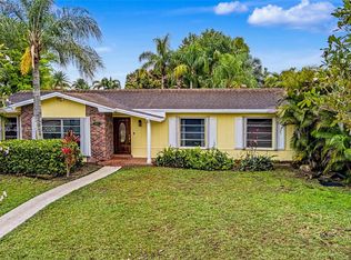 10555 SW 124th Rd, Miami, FL 33186