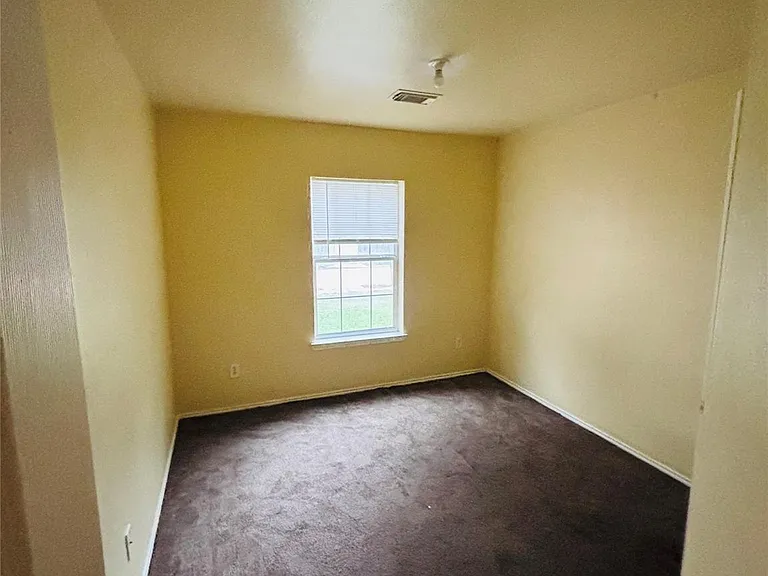 6402 Hayman Dr — Photo 7