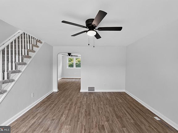 5th image of 220 Weymouth Rd