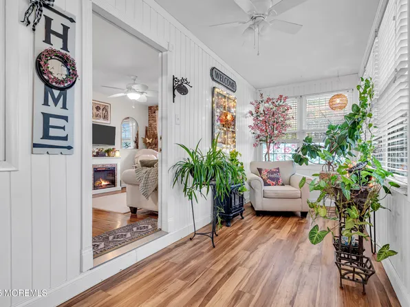 37A Crestwood Parkway, Whiting, NJ 08759