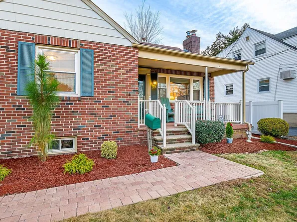 128 Berkley Ave, Colonia, NJ 07067