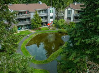 1627 NE 143rd St UNIT J1, Seattle, WA 98125