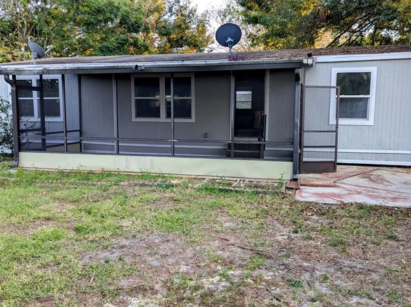 372 Oak Dr, Deland, FL 32724