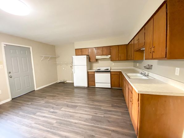 Cheap Apartments For Rent in Coal City IL | Zillow