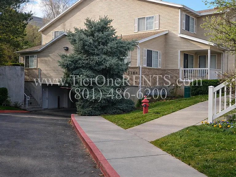 5344 S 3600 W #16 — Photo 3