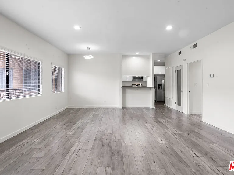 424 S Westmoreland Ave #306 — Photo 6