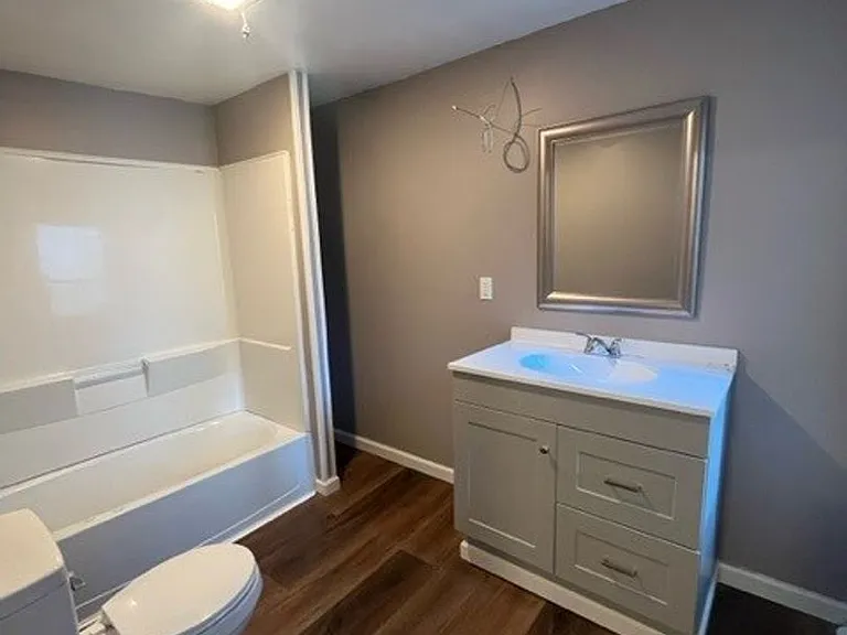 40 E Ridge St — Photo 8