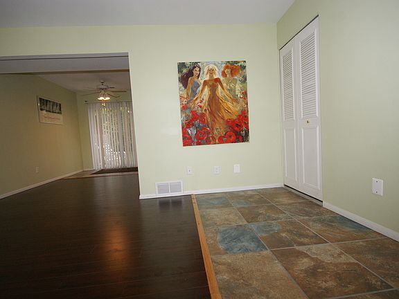 2nd image of 1408 Laurel Valley Dr #1