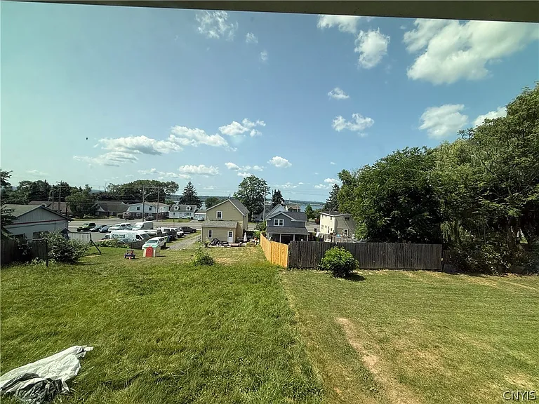 111 Deborah Dr — Photo 26