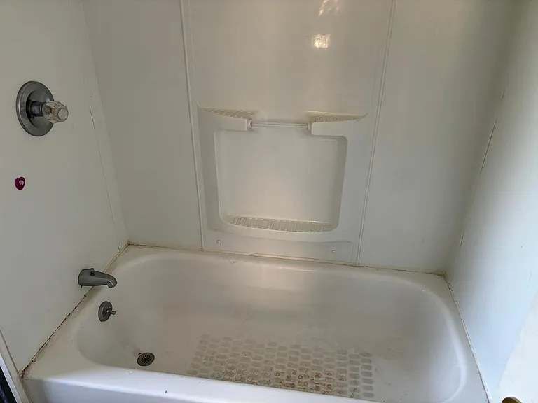546 Salem Ave #1 — Photo 11