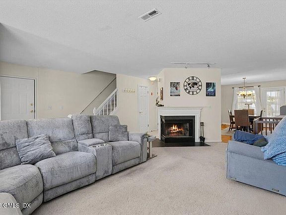 3rd image of 150 Prospect St APT 26