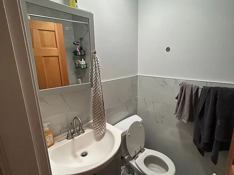 16 Copenger St #2 — Photo 9