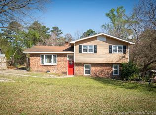 5226 Shagbark Rd, Fayetteville, NC 28304