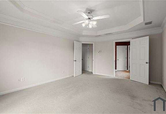 3rd image of 2080 Vistoria Dr