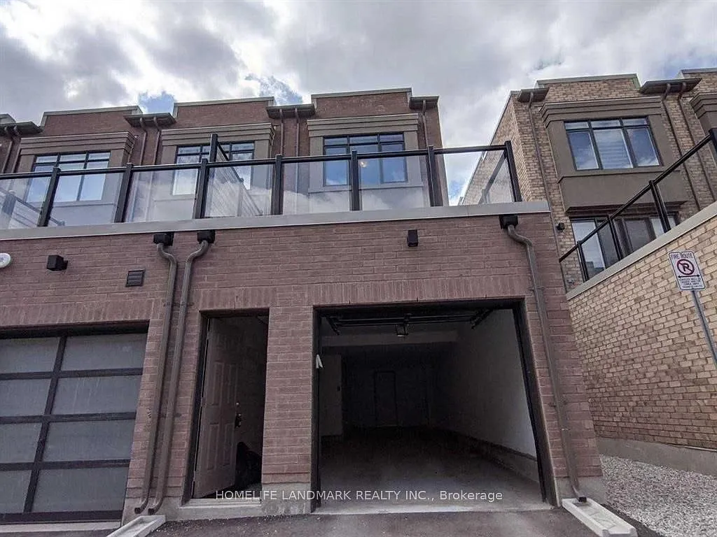 Photo 2 of 12 - 169 Salterton Cir - Vaughan, ON Building Photo - 169 Salterton Cir