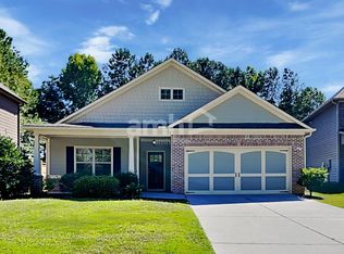 3227 Hideaway Ln, Loganville, GA 30052