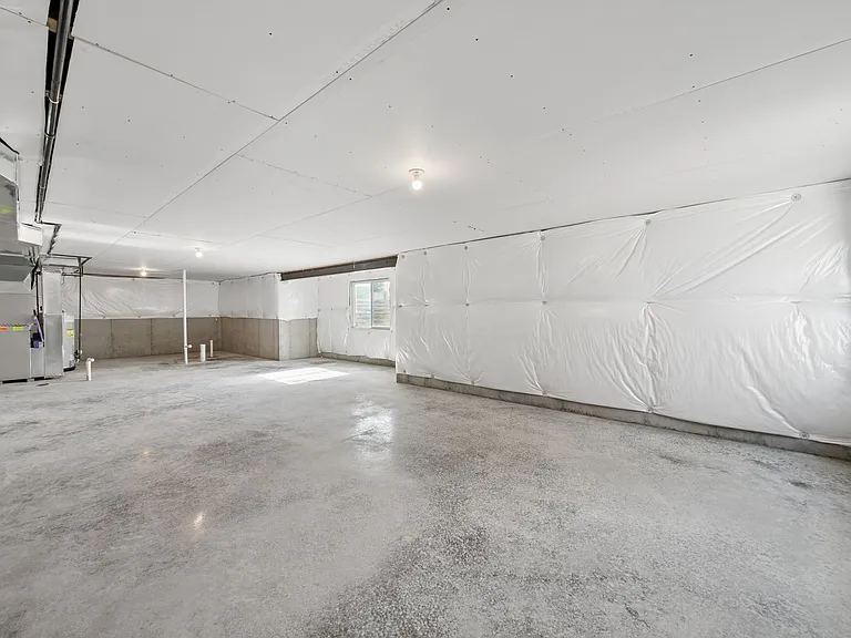 5195 Brookfield Dr — Photo 39