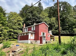1499 Hungry Hollow Rd, Leechburg, PA 15656