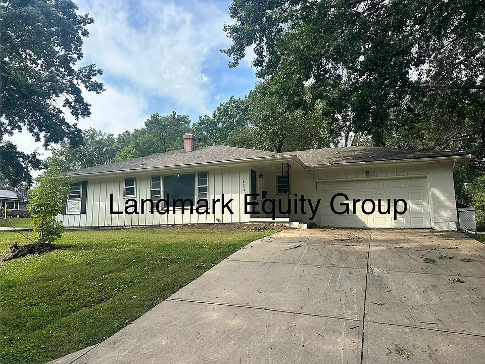 8604 E 84th Ter