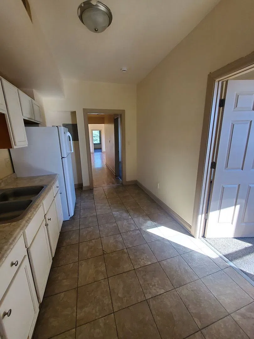 1235 W National Ave. (6 unit) — Photo 2