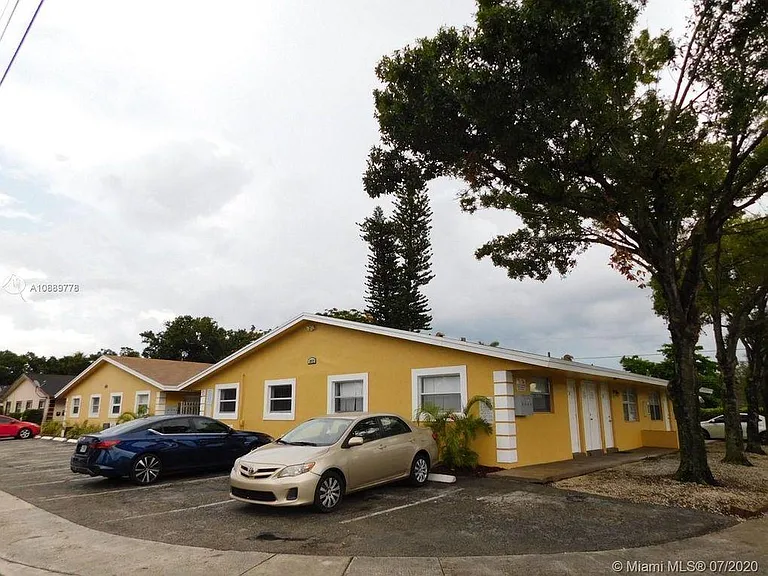 5972 NW 19th St #2 — Photo 39