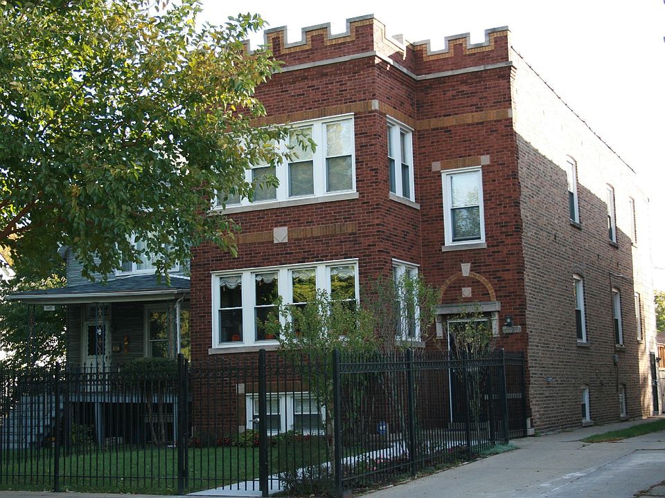 1st image of 4429 N Kenton Ave
