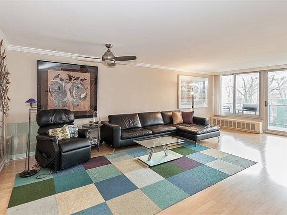 4th image of 1 Claridge Dr APT 311